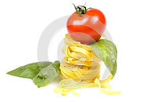 Tagliatelle with tomato and basil