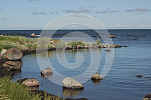 Tahkuna quiet sea with rocks and green grass