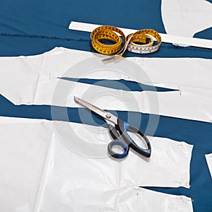 Tailor tools and master forms of clothes