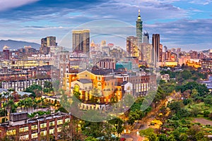 Taipei, Taiwan Cityscape at Dusk