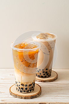 Taiwan milk tea and Thai milk tea with bubbles