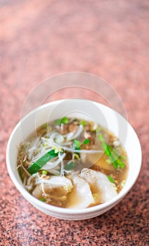 Taiwan Travel Image : Hakka Triangle Crystal Dumpling Soup.