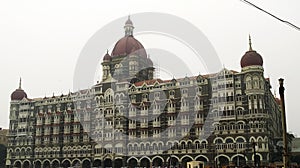 Taj Hotel overlooking Arabian Sea and Gateway of India