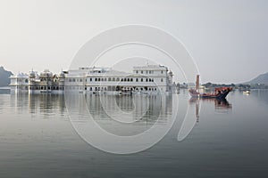 Taj Lake Palace on lake Pichola in Udaipur, Rajasthan, India.