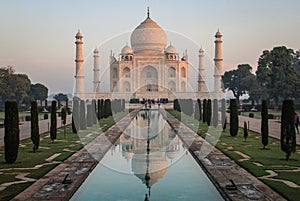 Taj Mahal at Sunrise, Agra, Uttar Pradesh, India