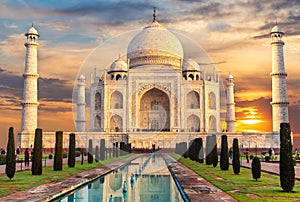 Taj Mahal at sunset, famous place of visit, India, Agra