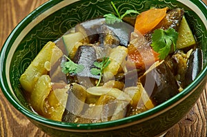 Tajik vegetables stew with zucchini
