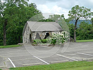 Talimena Drive, Queen Wilhelmina State Park, stone house