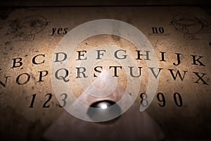 Talking board and planchette