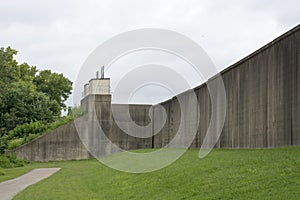 Tall floodwall section