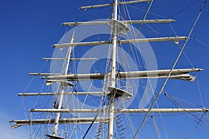 The tall ship mast