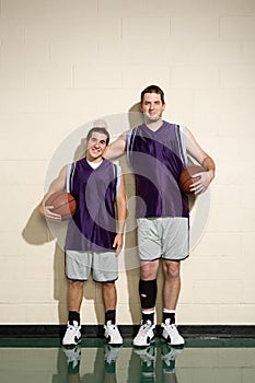 Tall and short basketball players