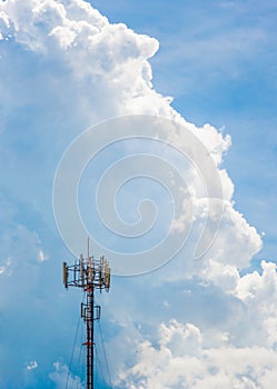 Tall telecommunication tower