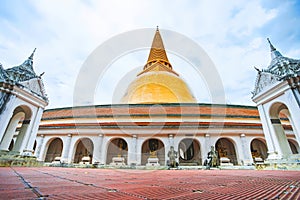 The tallest Stupa Phra Pathomchedi