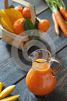 Tangerines, mango and carrot juice