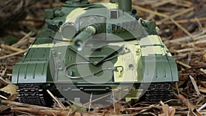 Tank T-72 toy front view