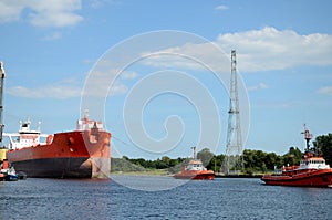 Tanker entering the port