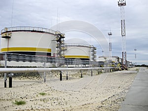 Tanks with oil owned oil company Rosneft.