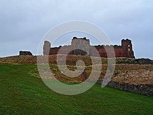 Scotland: Tantallon- the castle of Tristan and Isolde photo