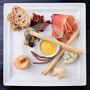 Tapas platter with ham