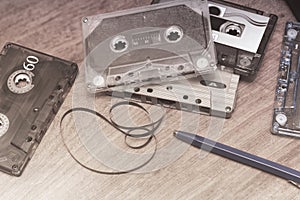 Tape cassette