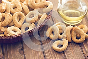 Tarallini bread sticks