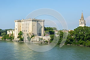 Tarascon, castle