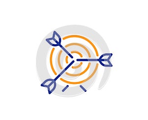 Target line icon. Targeting strategy sign. Vector