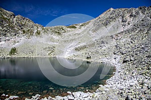 Tarn in mountains