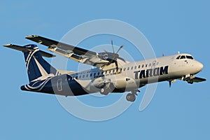 Tarom landing to airport