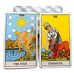 Tarot Birth Card Star / Strength