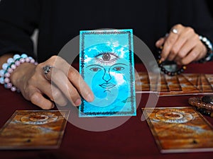 Tarot card reading third eye fortune teller astrologer divination selected focus