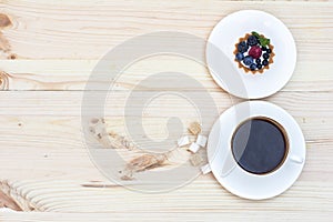 Tart with Fresh berrie