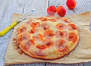 Tarte tatin apricot upside-down cake