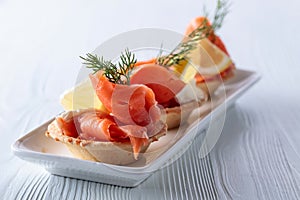 Tartlets with salmon.