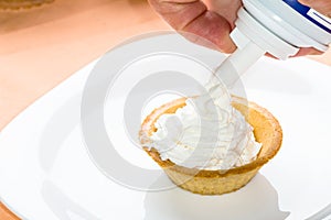 Tartlets with whipped cream