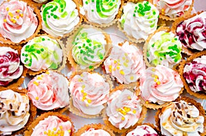 Tarts with whipped cream