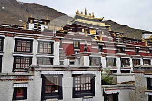 Tashilhunpo monastery in Shigatse is one of the Six Big Monasteries of Gelugpa in Tibet.