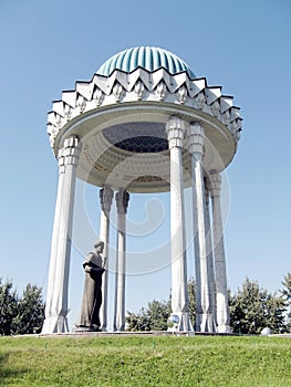 Tashkent Almazar Navoi memorial 2007 photo