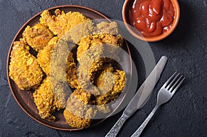 Tasty fried chicken wings