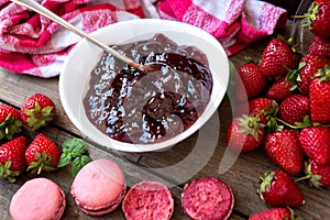 Tasty strawberry jam in bowl