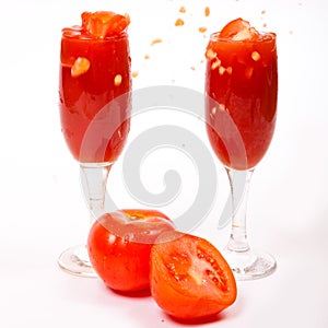 Tasty tomato juice and tomato's.