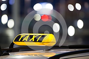 Taxi sign photo