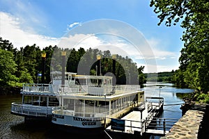 Taylor falls queen paddle boat at interstate falls state park in MN