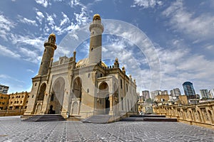 Taza Pir Mosque - Baku, Azerbaijan photo