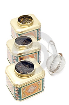 Tea boxes with tea strainer