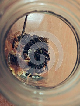 tea dregs in the glass