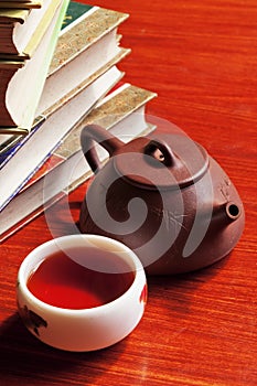 Tea pot and teacup photo