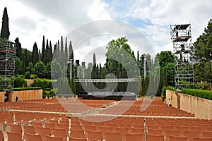 Teatro en los jardines del Generalife en la Alhambra de Granada, EspaÃÂ±a photo