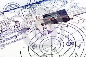 Technical plans with a caliper on the main plan - Zoom in on the caliper